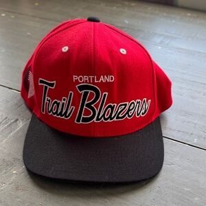 Mitchell & Ness Trail Blazers SnapBack
